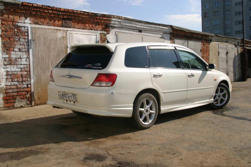 Хонда Авансир 1999