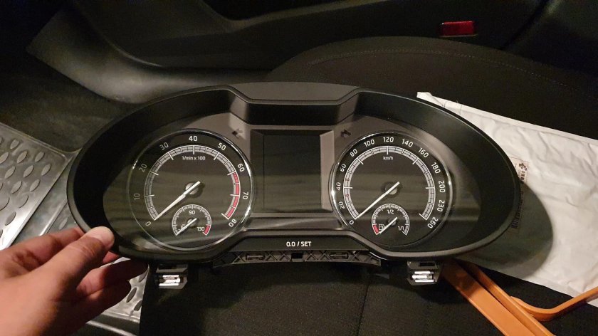 Приборка Октавия а 7 FL