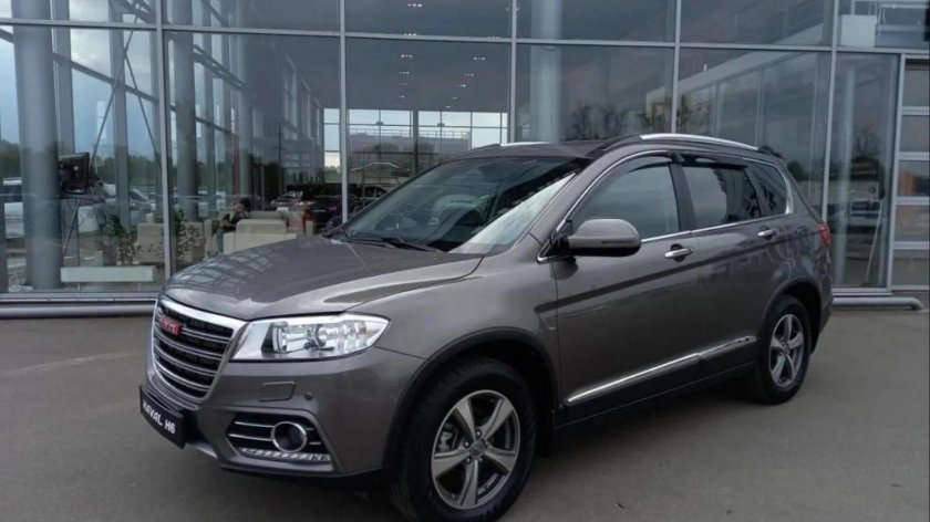 Серебристый Haval h6 i 1.5 MT (143 Л.С.) 4wd с пробегом