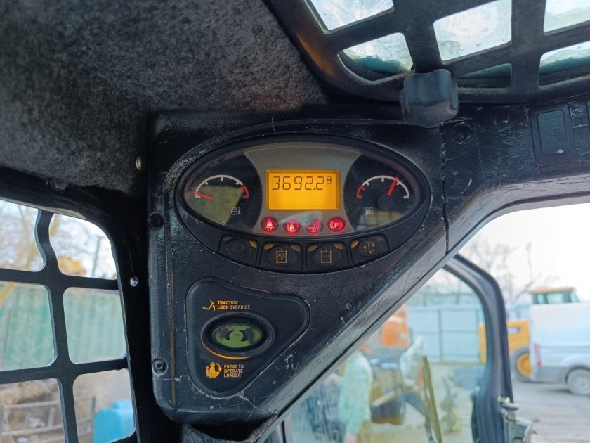 Мини погрузчик bobcat