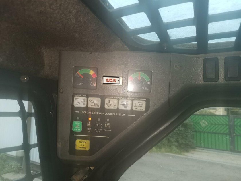 Мини погрузчик bobcat