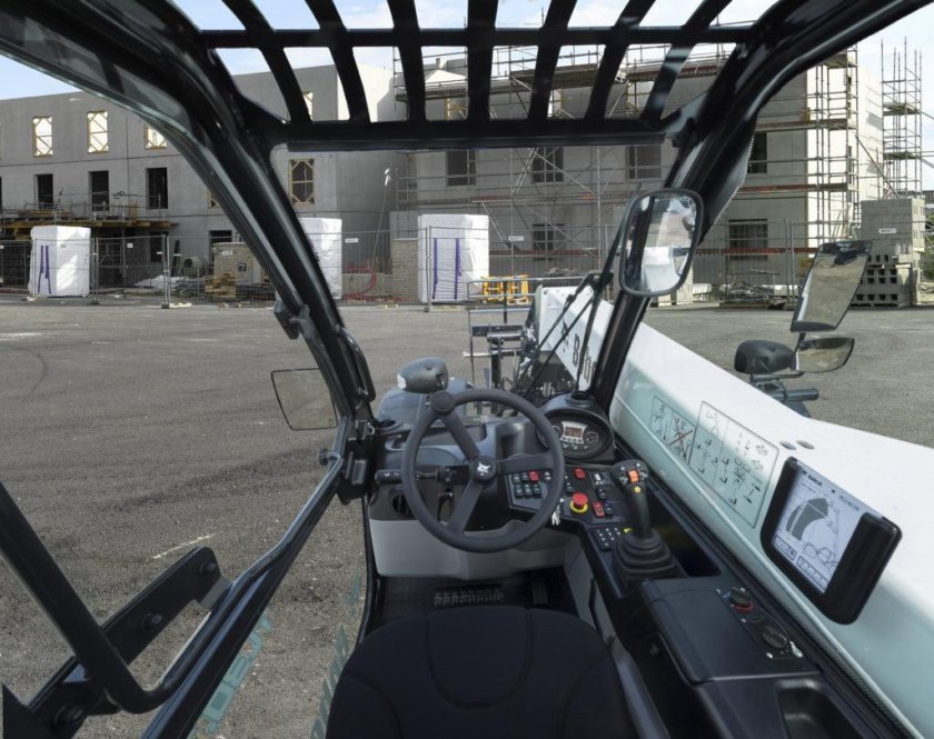 Телескопический погрузчик Бобкэт