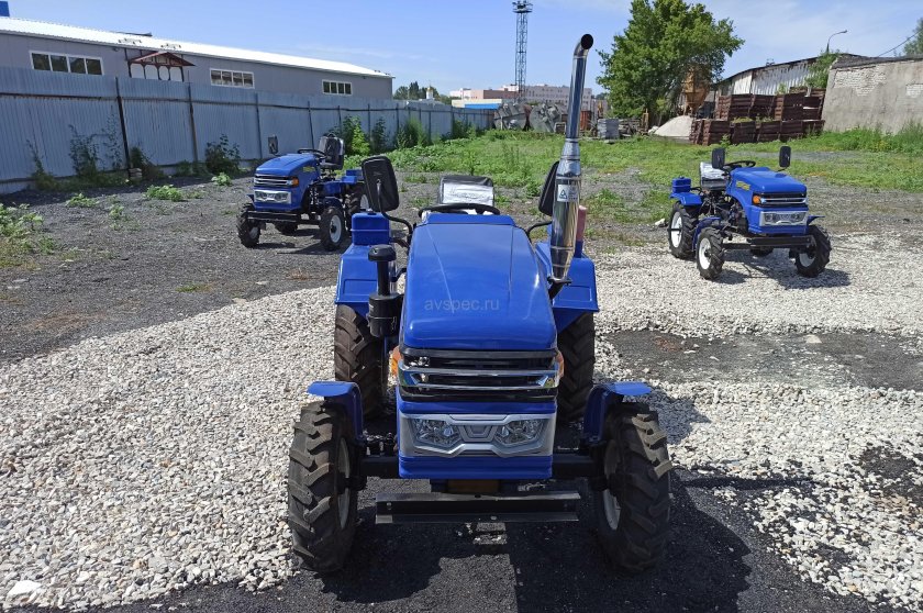 Трактор Русич т18