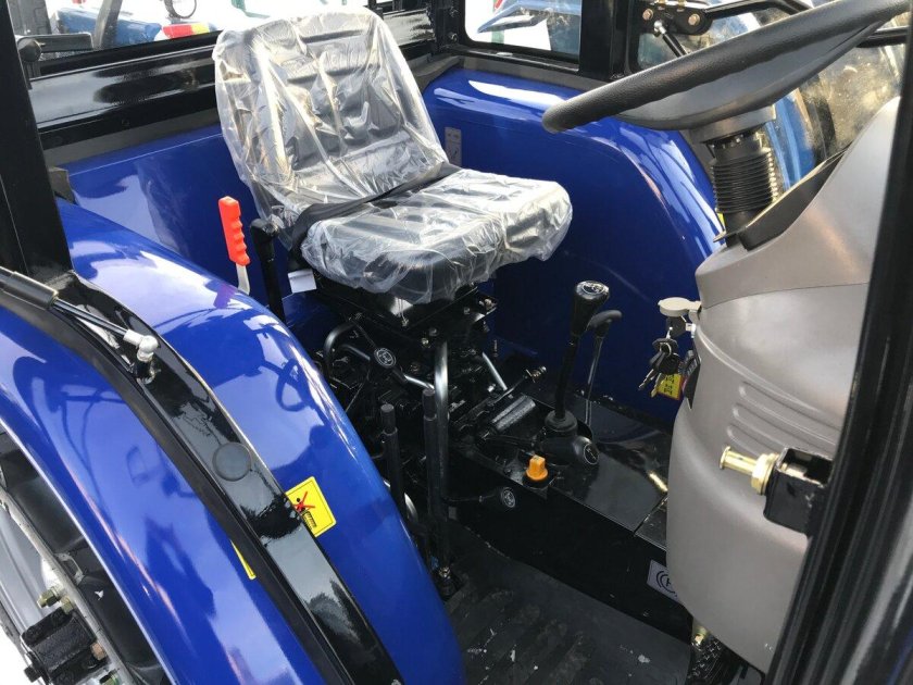 Трактор Lovol te-244 с кабиной