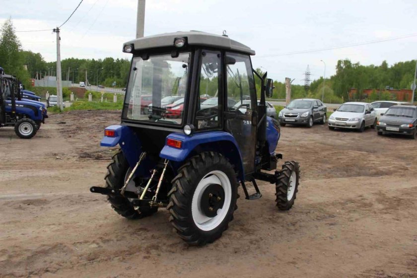 Чувашпиллер т-244 с кабиной