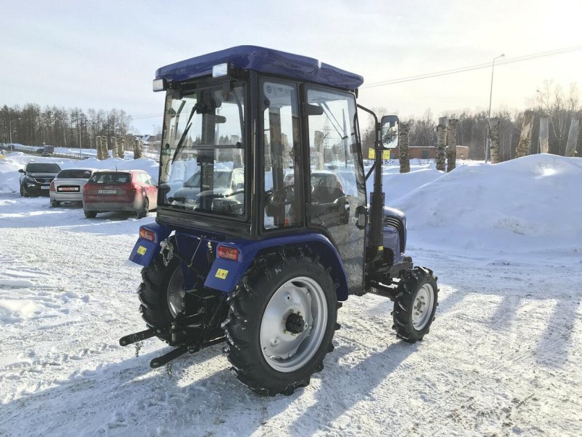 Трактор Фотон Ловол 244