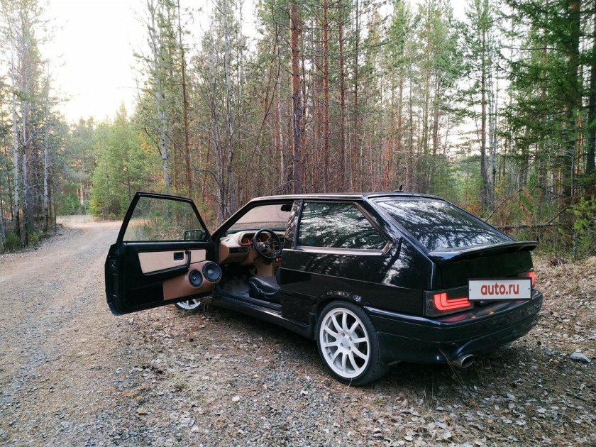 Лада ВАЗ 2113 черная