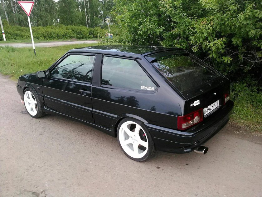 Лада 2113 черная