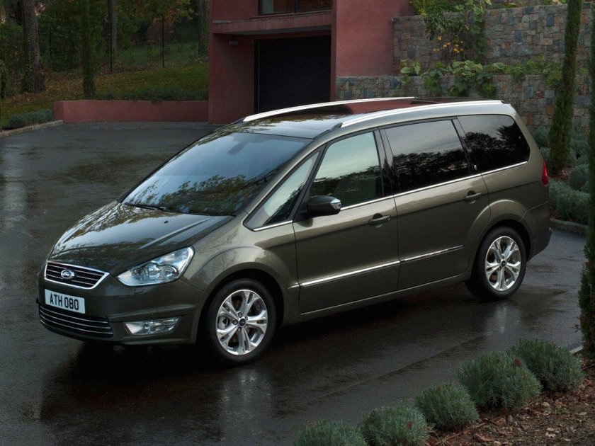 Ford Galaxy 2010