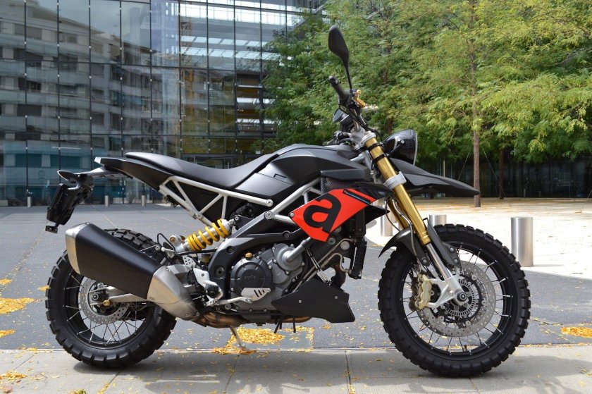 Априлия Дорсодуро 1200