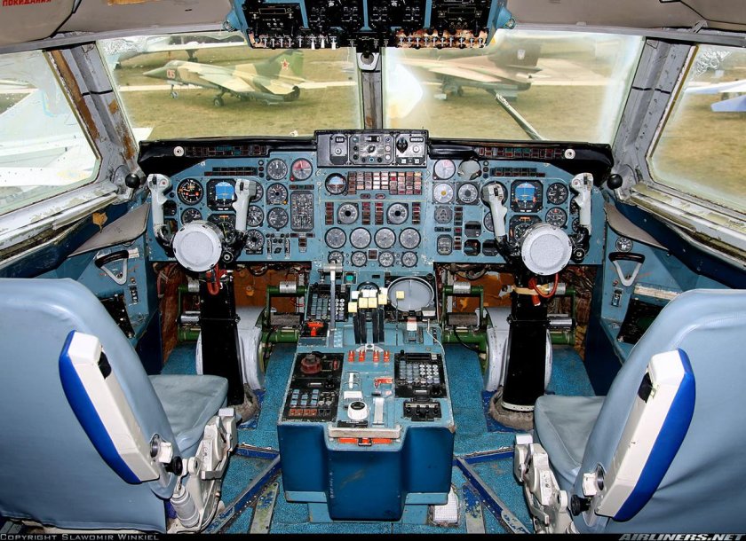 Кабина ил 96 300