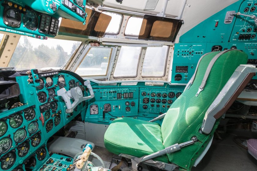 Кабина ил 62