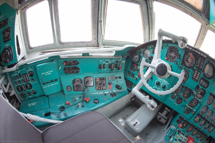 Ил 62м кабина