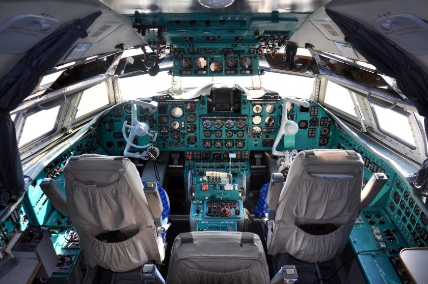 Кабина ил 62