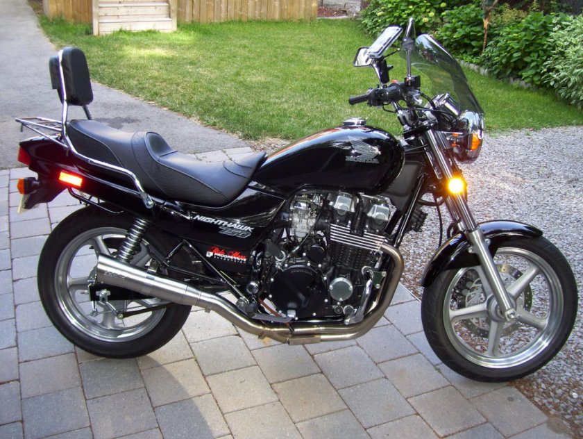 Мотоцикл honda cb