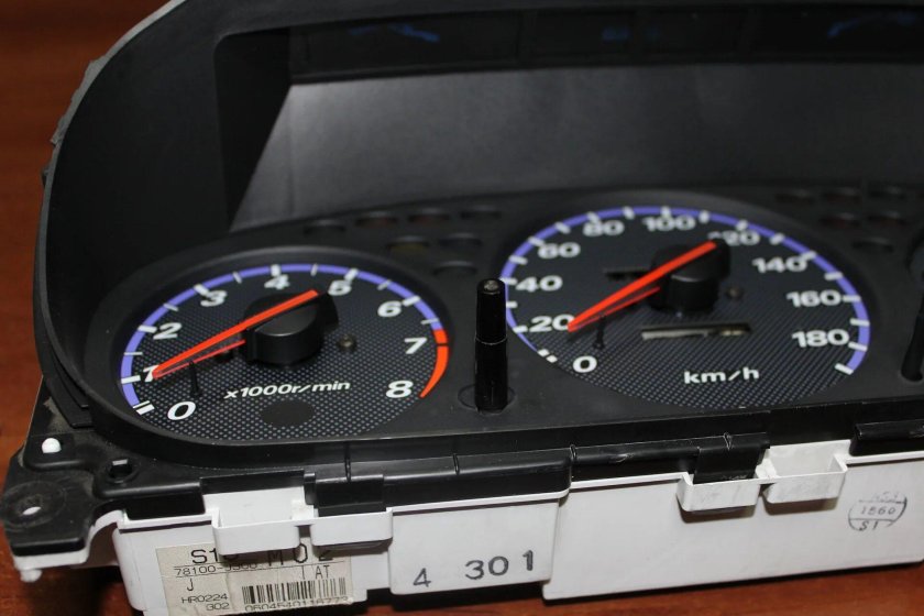 Комбинация приборов Honda CR V 2