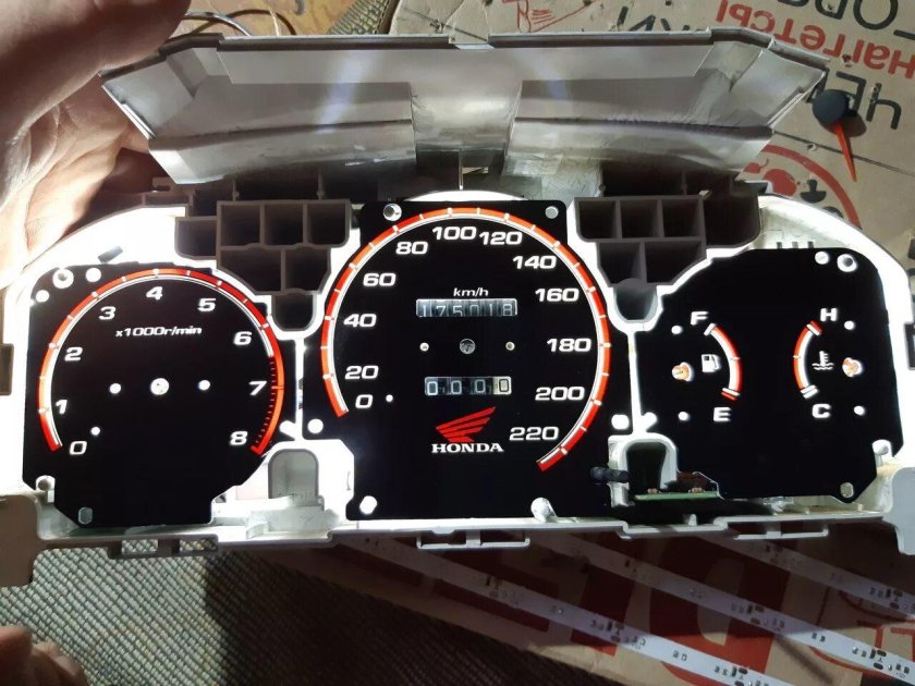 Панель приборов Honda Stepwgn rf1