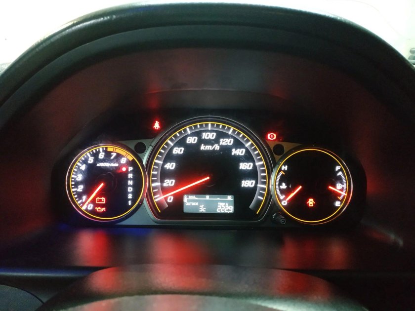 Приборная панель Honda CRV 2