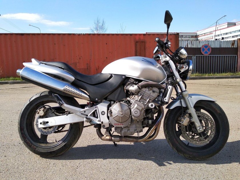 Honda cb600f Hornet