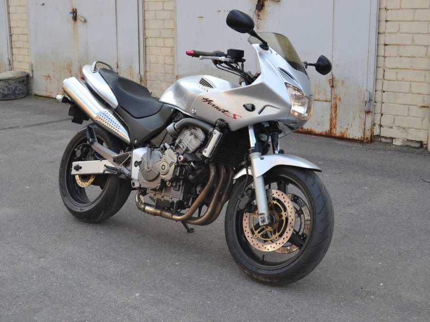 Cb600s Hornet