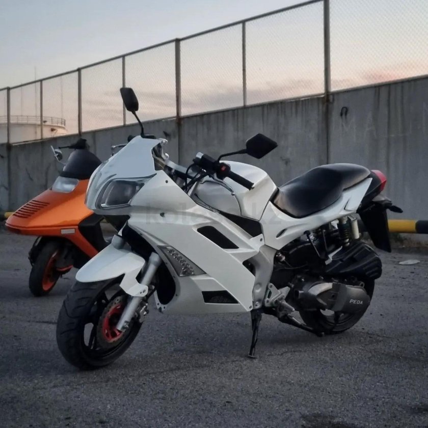 Педа Хорнет