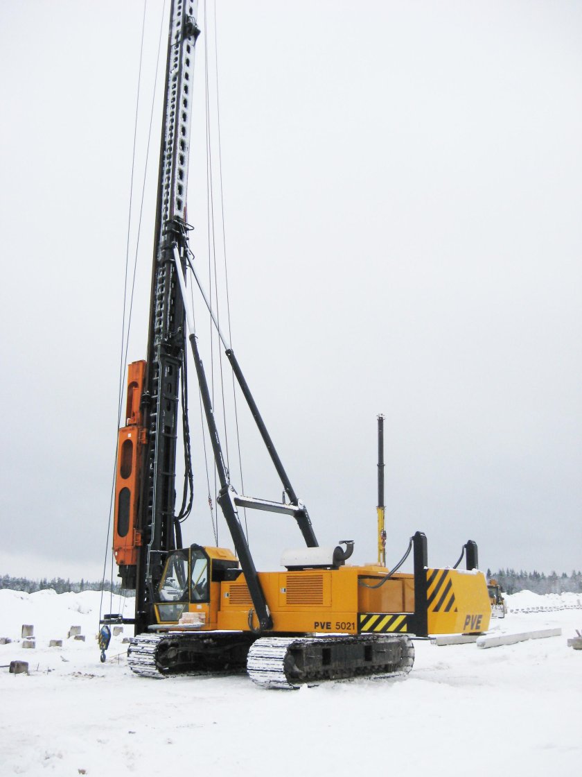 Сваебойная машина PVE 5021-S