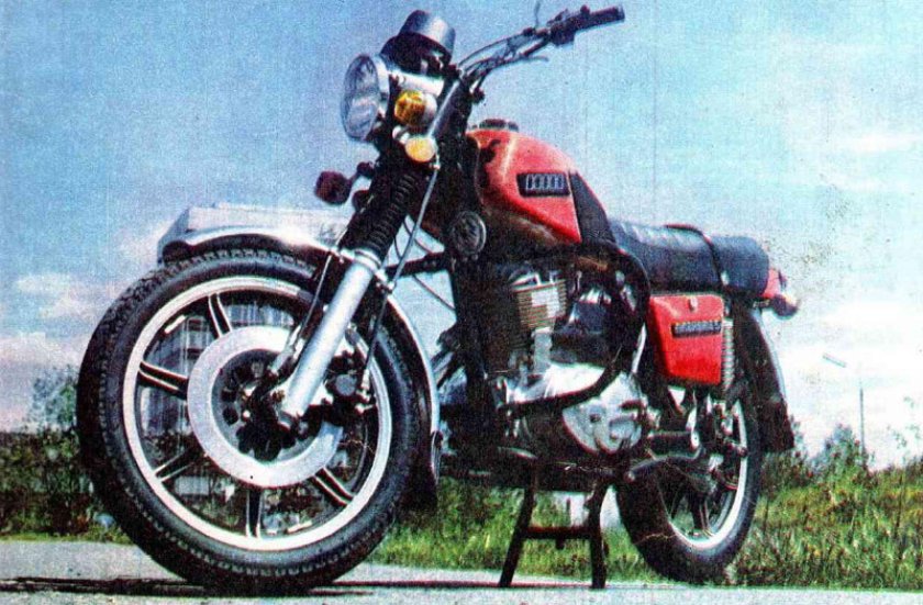 Мотоцикл иж планета 5