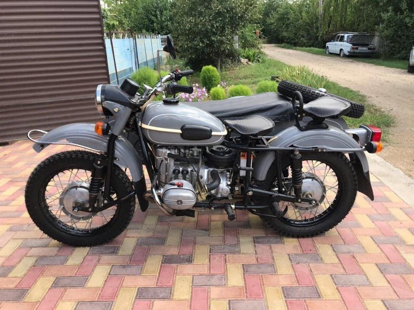 Урал турист мотоцикл