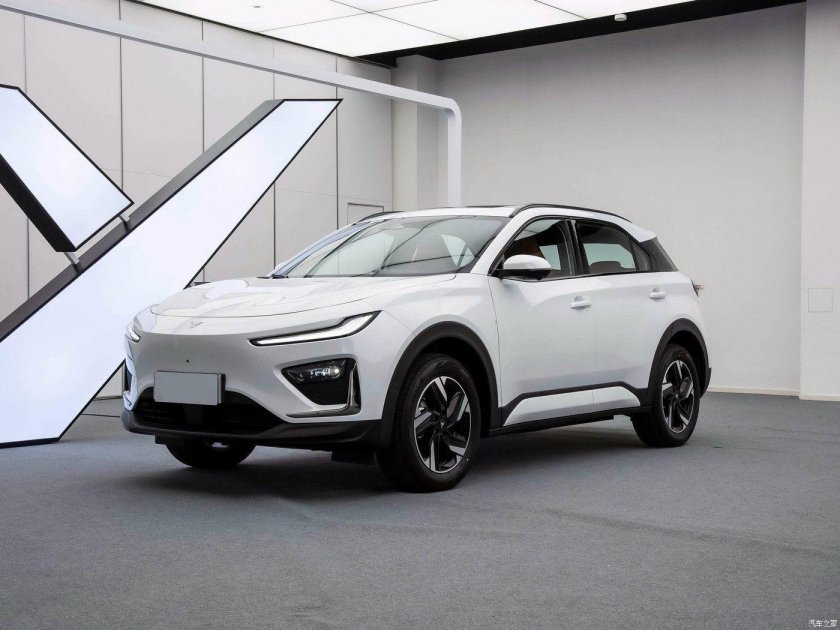 Китайский электрический внедорожник