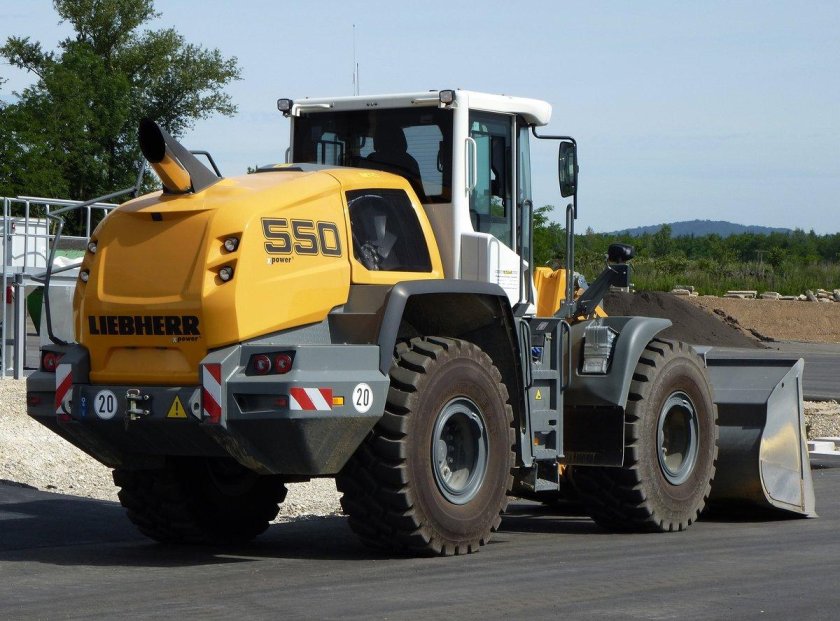 Liebherr 550 погрузчик