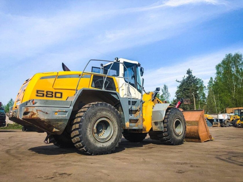 Погрузчик Либхер 580