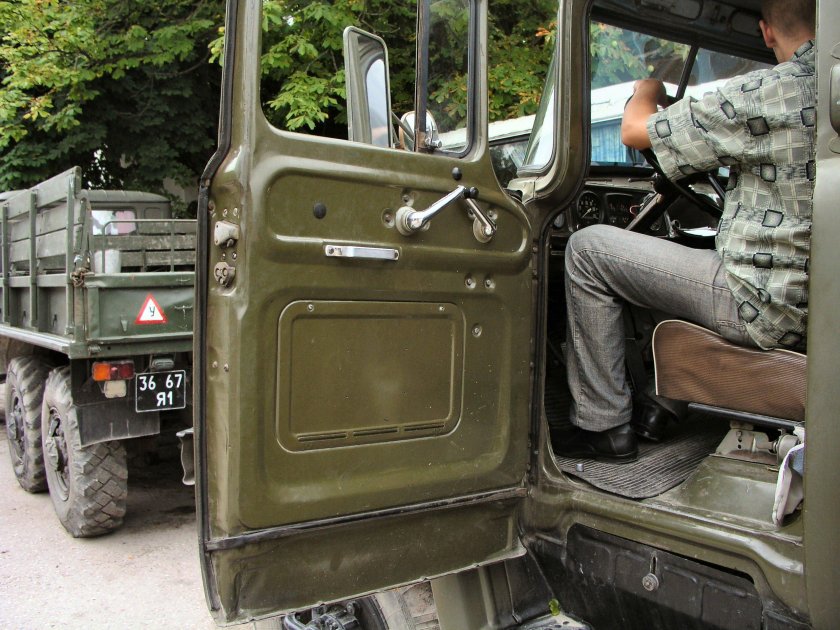 ЗИЛ 131 военный салон