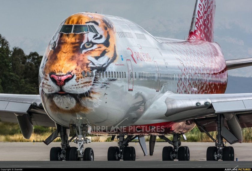 Боинг 747 Тигролет