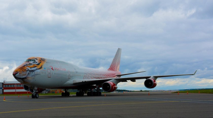 Boeing 747-400 Россия
