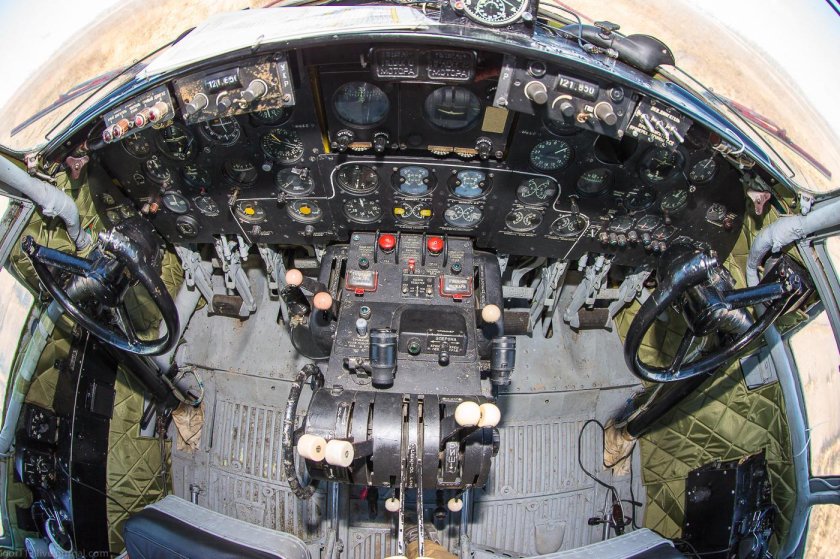 Ил-14 самолёт кабина