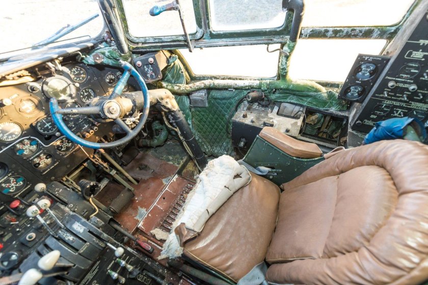 Ил 14 кабина