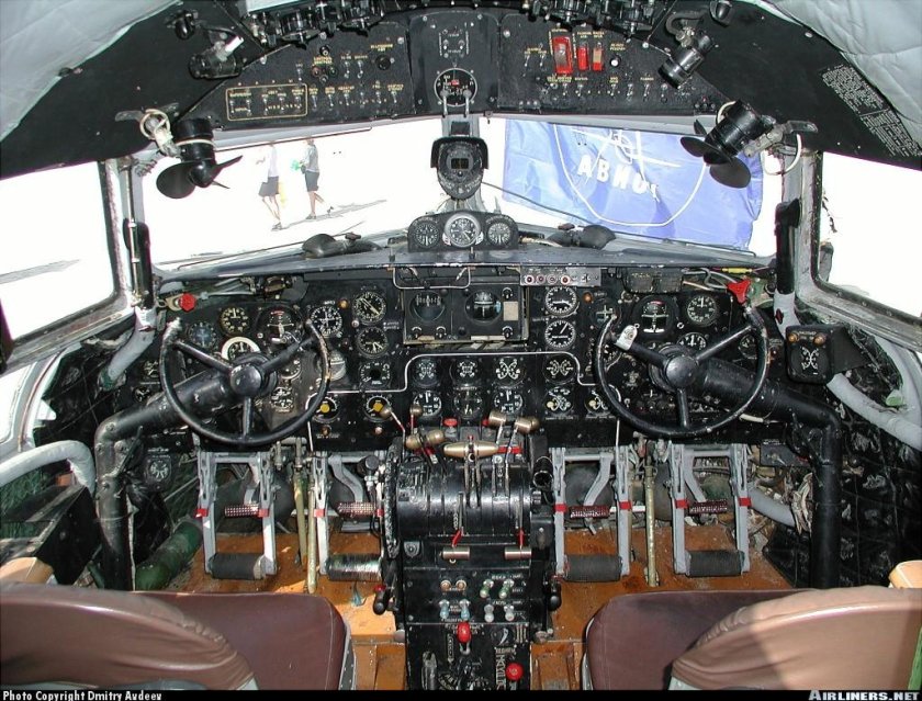 Приборная панель ил-14