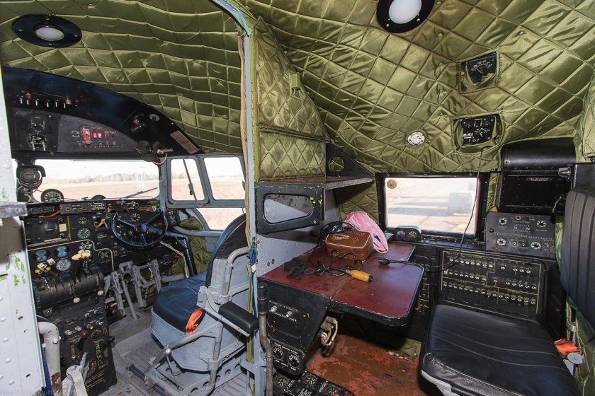 Ил-28 кабина