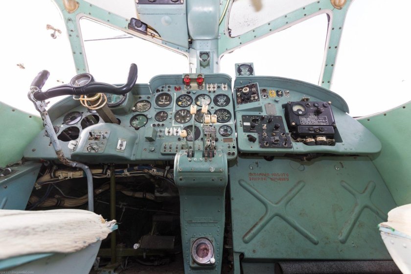 Приборная панель ил-14