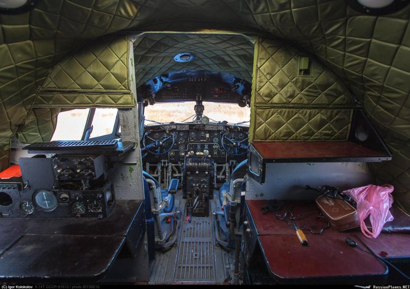 Кабина Су-34 изнутри