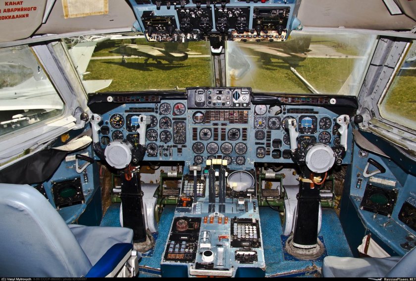 Кабина ил 96 300