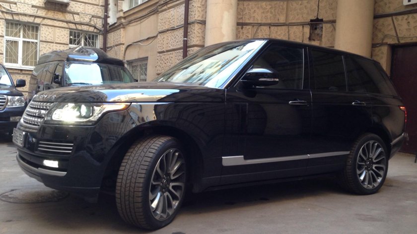 Рендж Ровер черный тонированный
