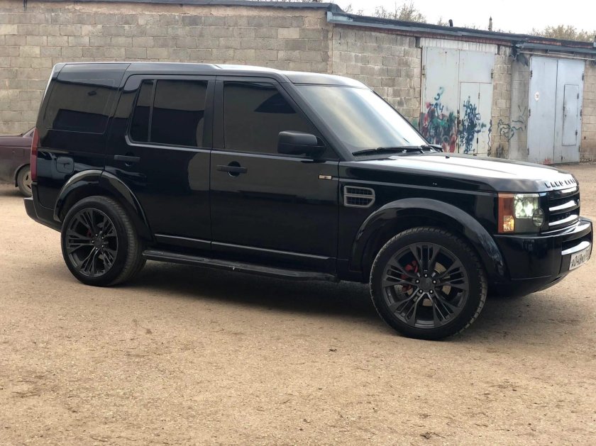 Land Rover Discovery 4 черный тонированный