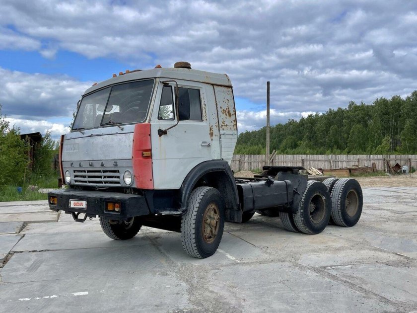 Камаз тягач
