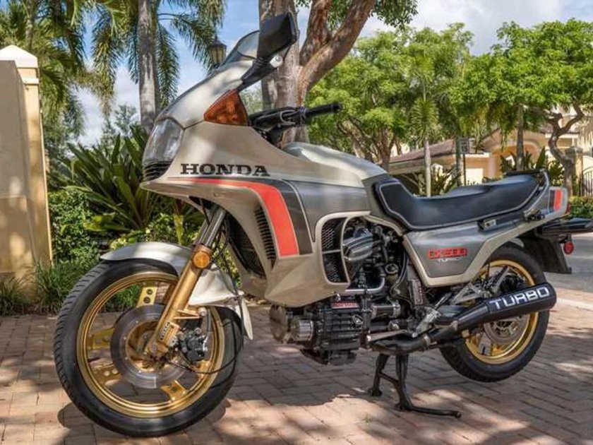 Мотоцикл хонда турбо