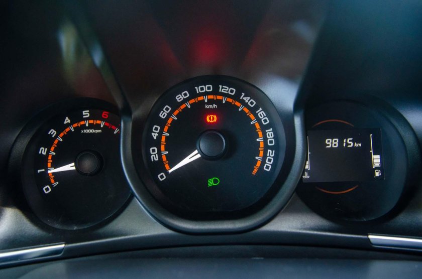 Спидометр Лада х Рей