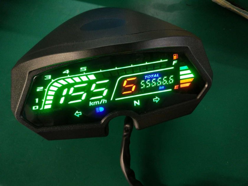 Lifan 200 приборная панель