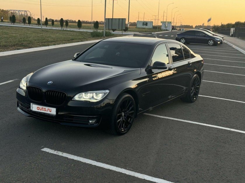 Бмв 7 серии 2014