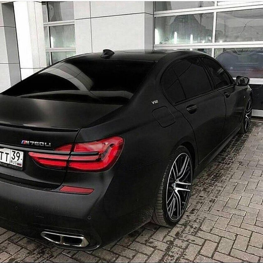 BMW 7 g11 Black Matte