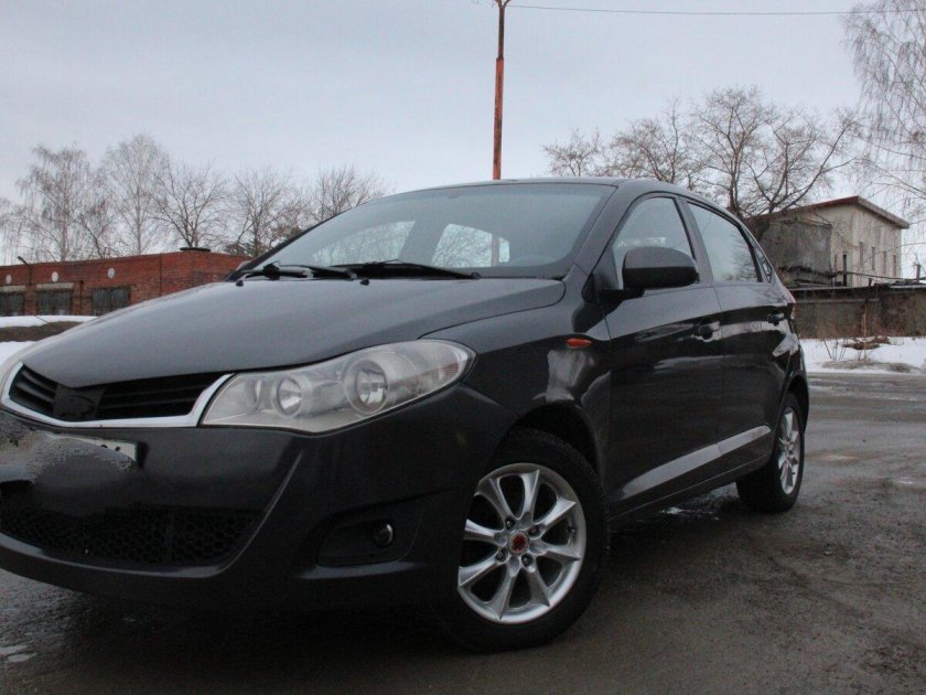 Chery very 2011